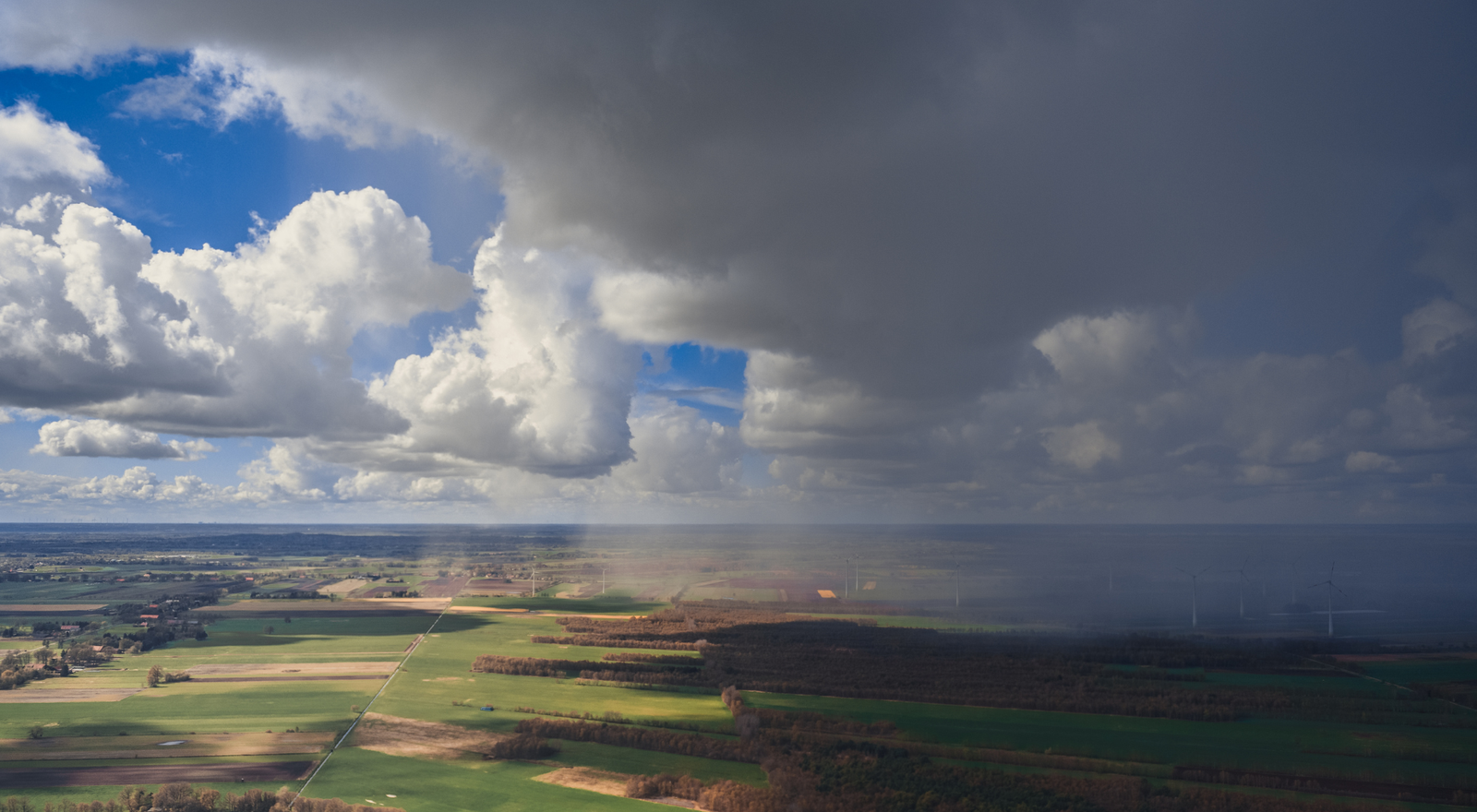Aviation weather using ATIS and METAR explained for student pilots.